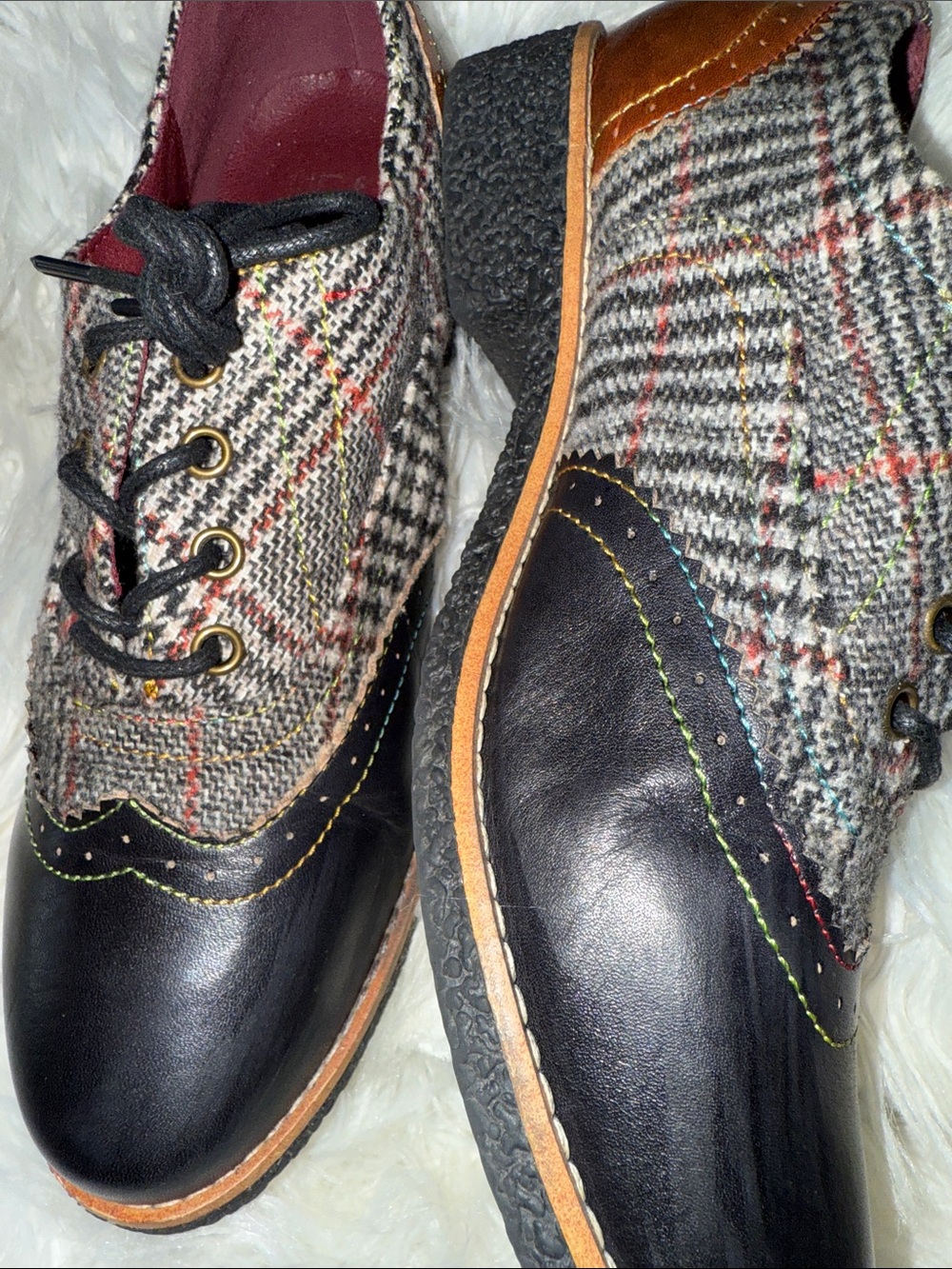 L’ARTISTE Multicolor Tweed with Black Leather Wingtip Oxfords - Picture 13 of 16